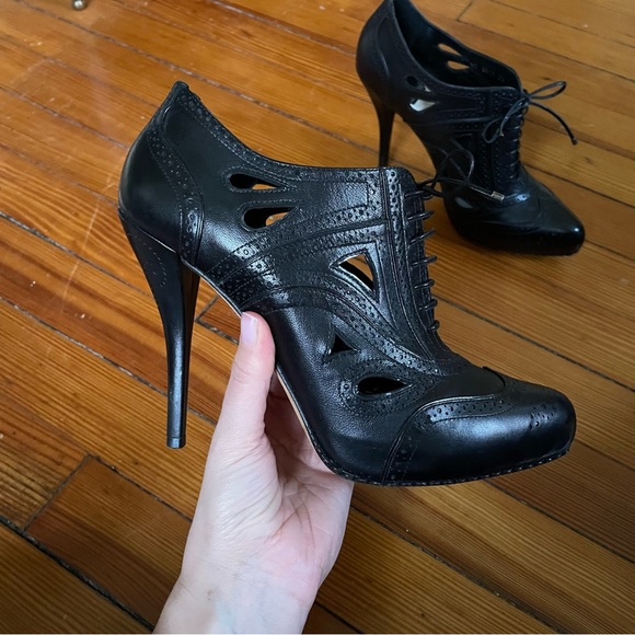 Dior Black Leather Wingtip Oxford Lace Up Bootie - Picture 13 of 14